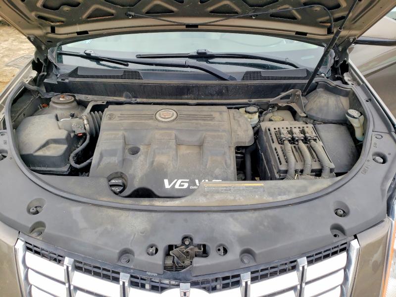 46821336 :رقم المزاد ، 3GYFNCE38FS529479 vin ، 2015 Cadillac Srx مزاد بيع