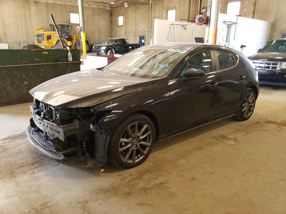 47264396 :رقم المزاد ، JM1BPAKLXM1330469 vin ، 2021 Mazda 3 مزاد بيع