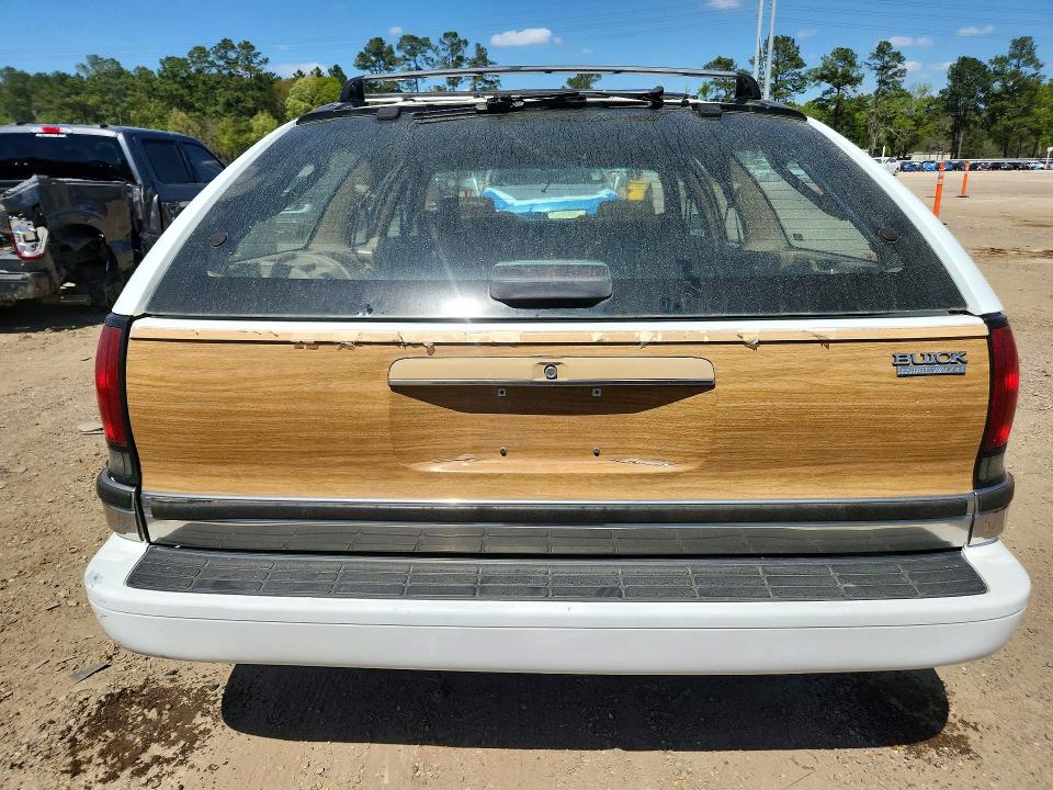 1996 Buick Roadmaster მანქანა იყიდება აუქციონზე, vin: 1G4BR82P8TR414310, აუქციონის ნომერი: 46843226