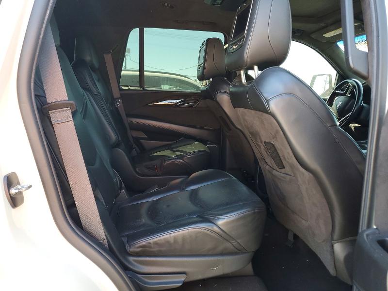 2015 Cadillac Escalade მანქანა იყიდება აუქციონზე, vin: 1GYS4PKJ9FR659124, აუქციონის ნომერი: 46760196