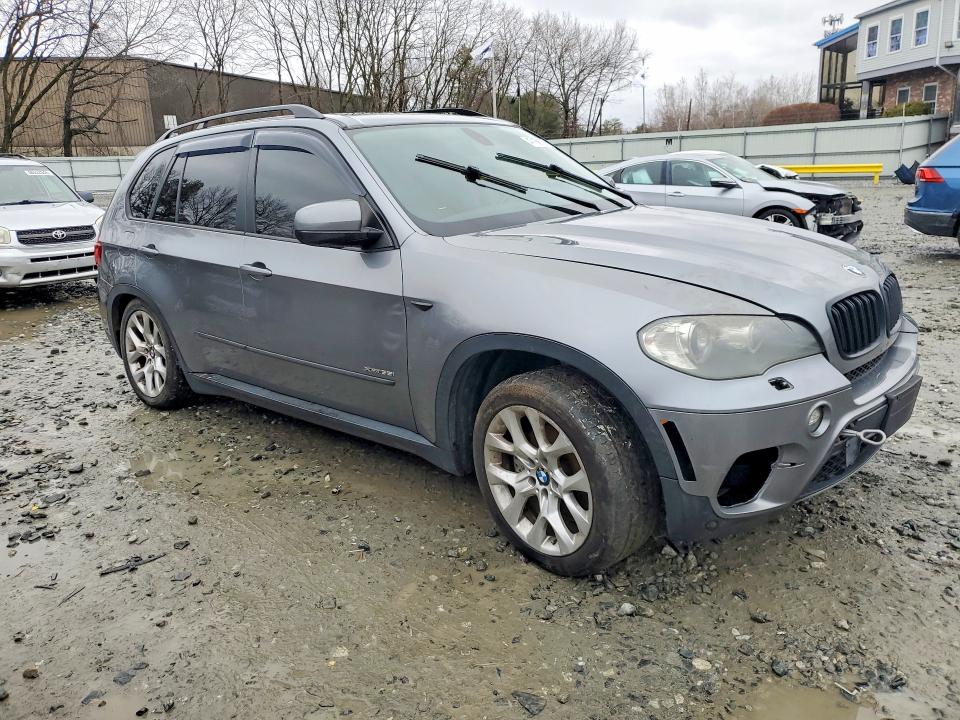 47162856 :رقم المزاد ، 5UXZV4C58BL410519 vin ، 2011 Bmw X5 مزاد بيع