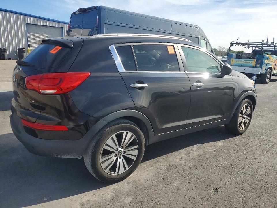 Продаж на аукціоні авто 2015 Kia Sportage, vin: KNDPC3AC7F7767215, номер лоту: 49794496