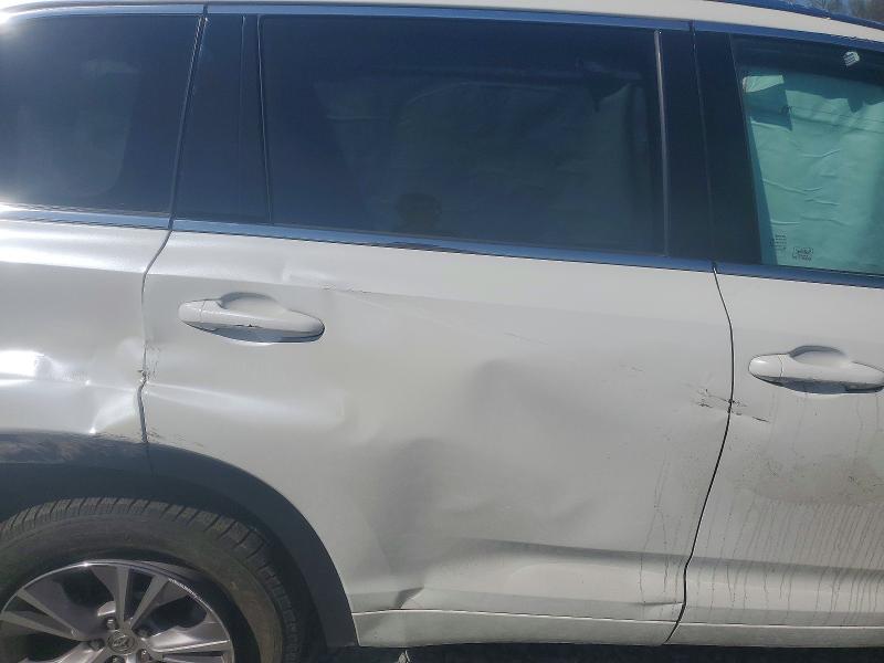 2015 Toyota Highlander მანქანა იყიდება აუქციონზე, vin: 5TDKKRFH7FS109386, აუქციონის ნომერი: 47792296