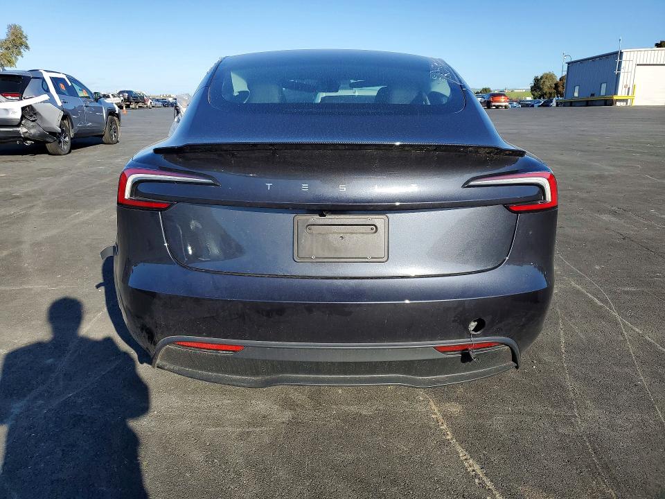 2025 Tesla Model 3 მანქანა იყიდება აუქციონზე, vin: 5YJ3E1EA1SF921055, აუქციონის ნომერი: 79769715
