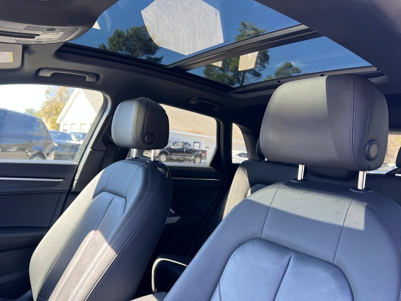 Продажа на аукционе авто 2020 Audi Q3, vin: WA1AECF34L1033827, номер лота: 47650346