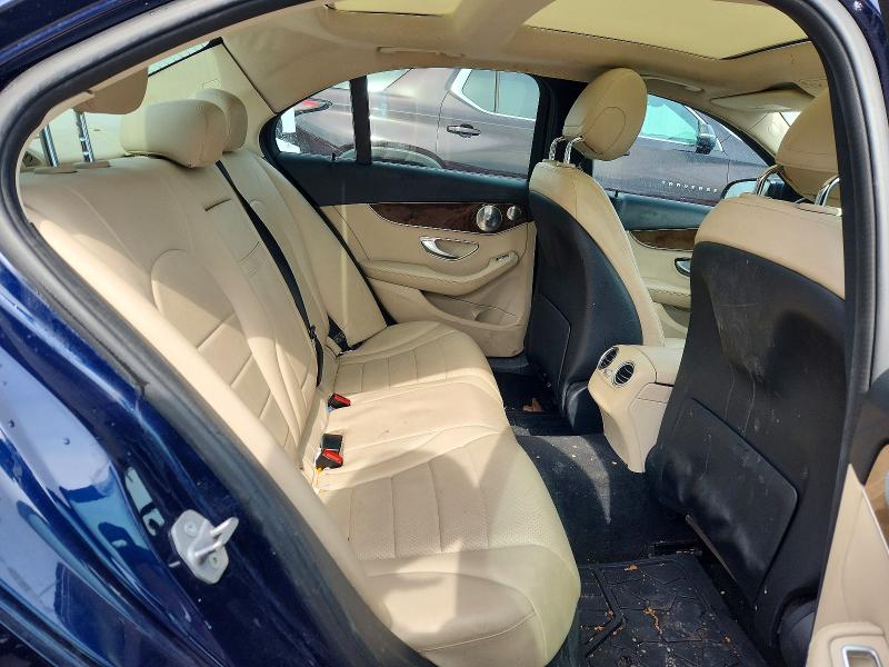 46129806 :رقم المزاد ، 55SWF4JB8GU161500 vin ، 2016 Mercedes-benz C مزاد بيع