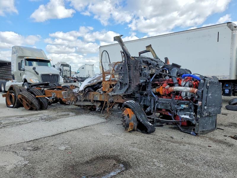 45772336 :رقم المزاد ، 1XPBD49X5TD814371 vin ، 2026 Ptrb Heavy Duty Trucks مزاد بيع
