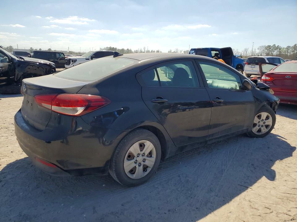 Продажа на аукционе авто 2017 Kia Forte, vin: 3KPFK4A74HE158321, номер лота: 79621785