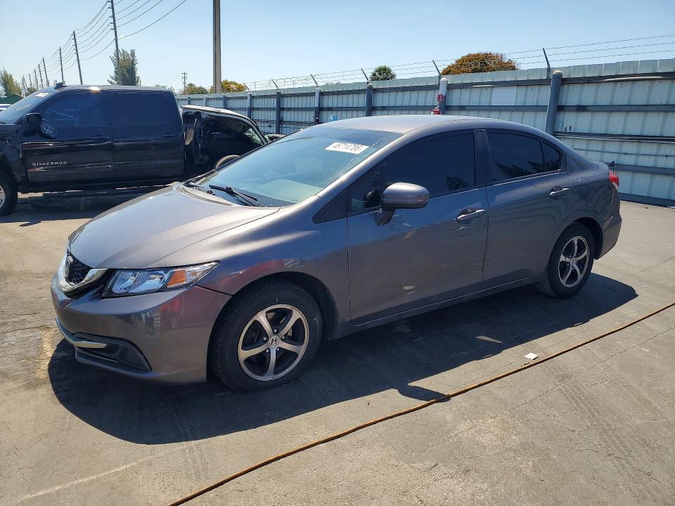 Продаж на аукціоні авто 2015 Honda Civic, vin: 19XFB2F76FE211997, номер лоту: 46714706