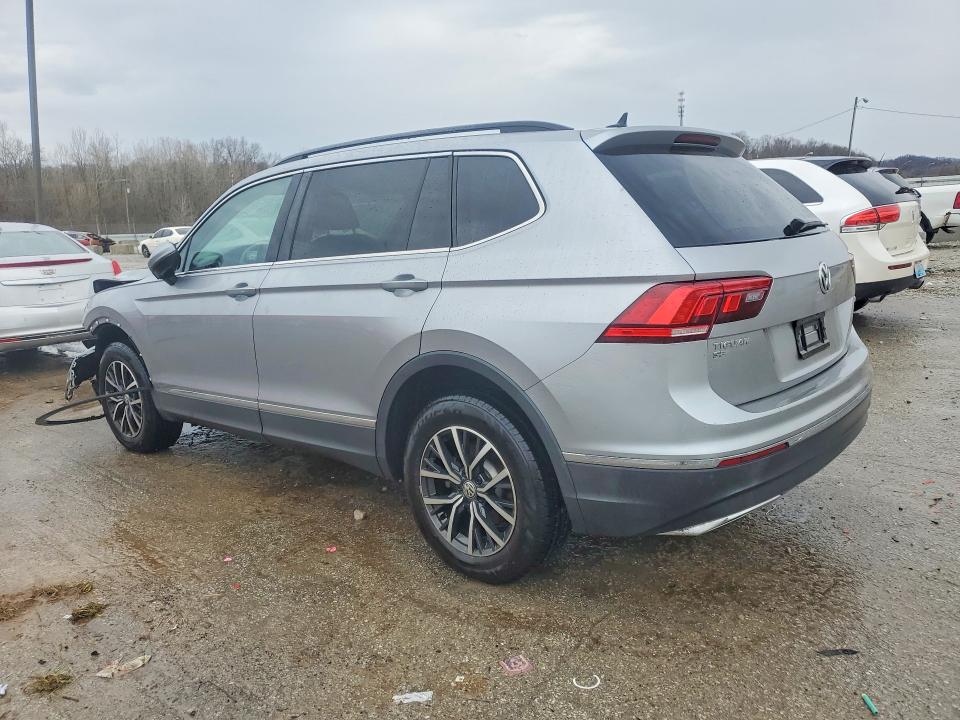 79930725 :رقم المزاد ، 3VV2B7AX8LM141005 vin ، 2020 Volkswagen Tiguan مزاد بيع
