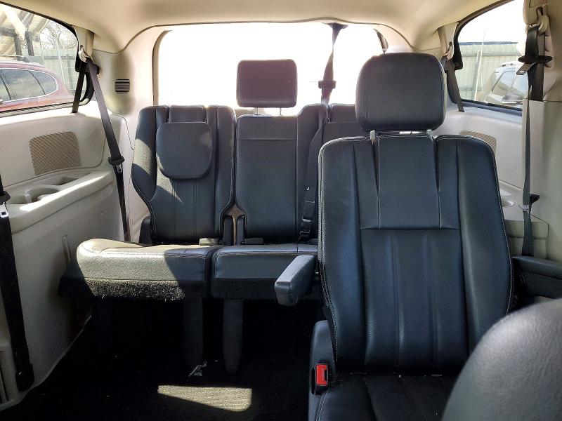 47927346 :رقم المزاد ، 2C4RC1BG3DR776312 vin ، 2013 Chrysler Town & Country مزاد بيع