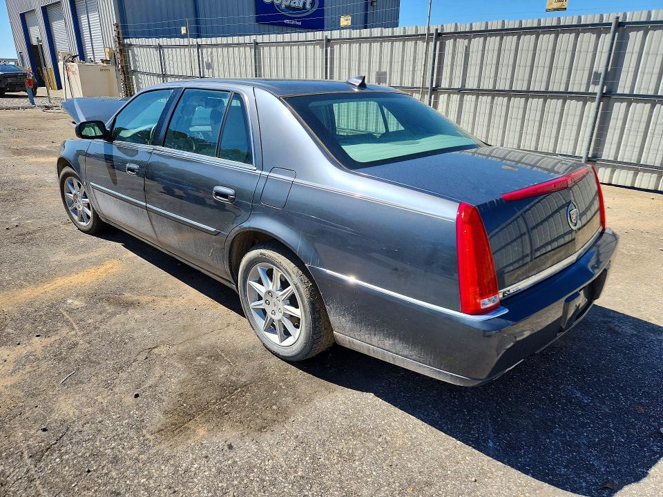 45549506 :رقم المزاد ، 1G6KD5EY6AU115983 vin ، 2010 Cadillac Dts مزاد بيع