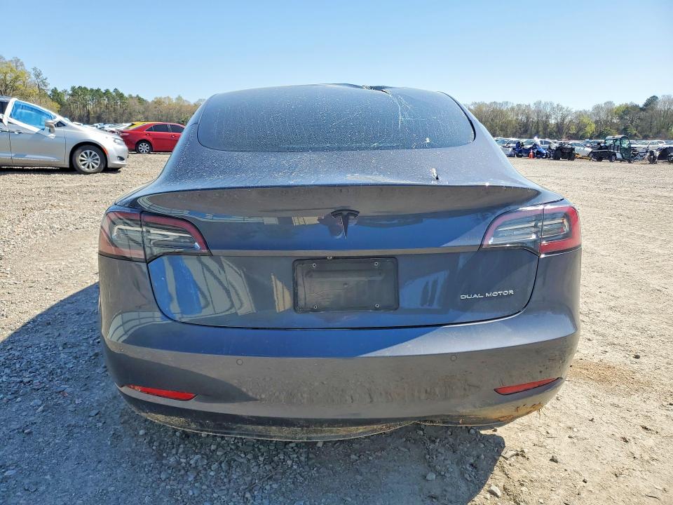 46561596 :رقم المزاد ، 5YJ3E1EB5KF195239 vin ، 2019 Tesla Model 3 مزاد بيع