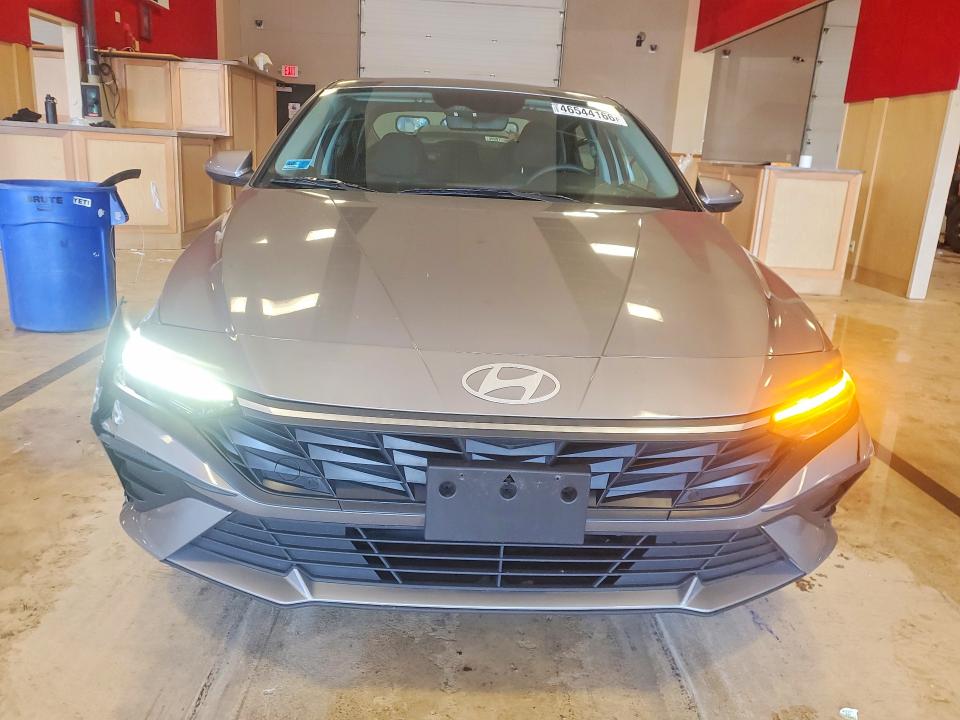 Продаж на аукціоні авто 2024 Hyundai Elantra, vin: KMHLM4DG9RU837184, номер лоту: 46544166