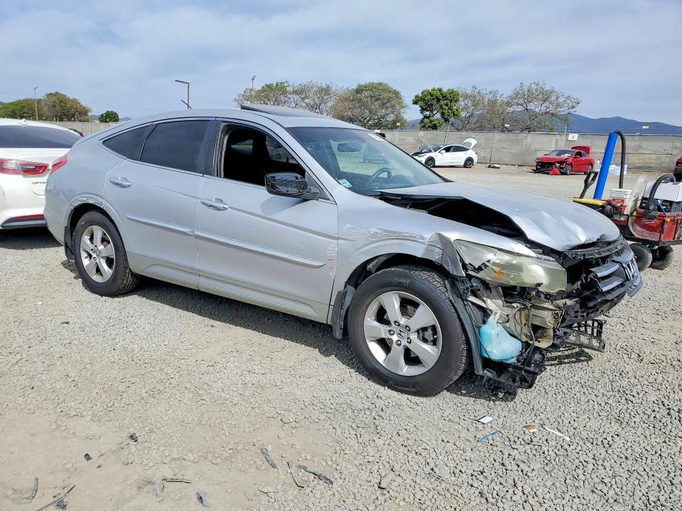 41673356 :رقم المزاد ، 5J6TF1H36BL002766 vin ، 2011 Honda Accord Crosstour مزاد بيع