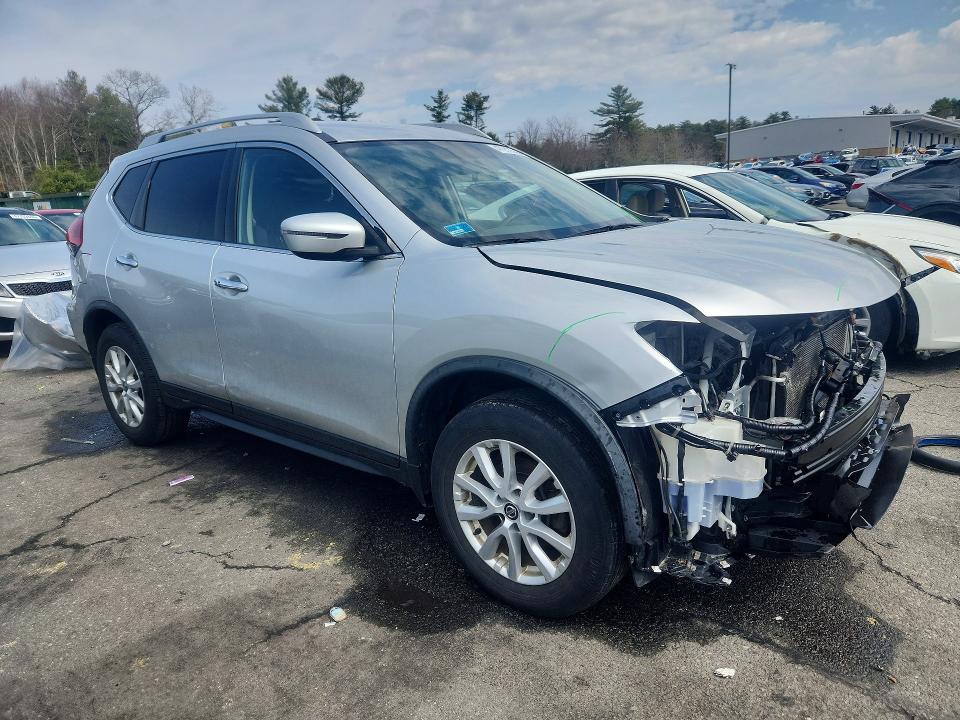 47223556 :رقم المزاد ، JN8AT2MV4JW345662 vin ، 2018 Nissan Rogue مزاد بيع