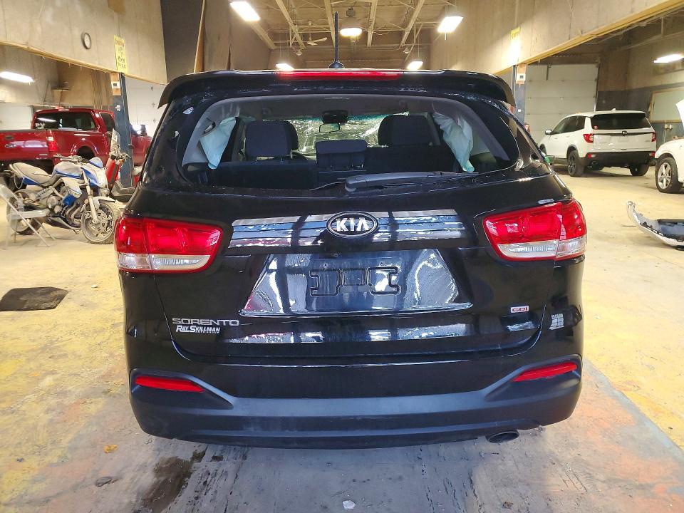 2018 Kia Sorento მანქანა იყიდება აუქციონზე, vin: 5XYPG4A34JG414713, აუქციონის ნომერი: 46440796