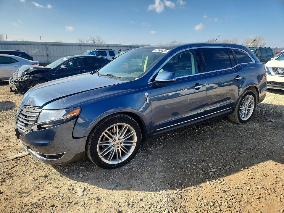 Продаж на аукціоні авто 2019 Lincoln Townhouse Mkt, vin: 2LMHJ5ATXKBL00653, номер лоту: 41996436