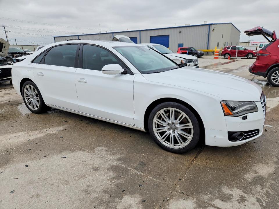 Продажа на аукционе авто 2011 Audi A8, vin: WAURVAFDXBN015746, номер лота: 41896956