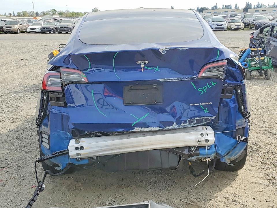 Продажа на аукционе авто 2022 Tesla Model Y, vin: 7SAYGAEE5NF388718, номер лота: 79903185
