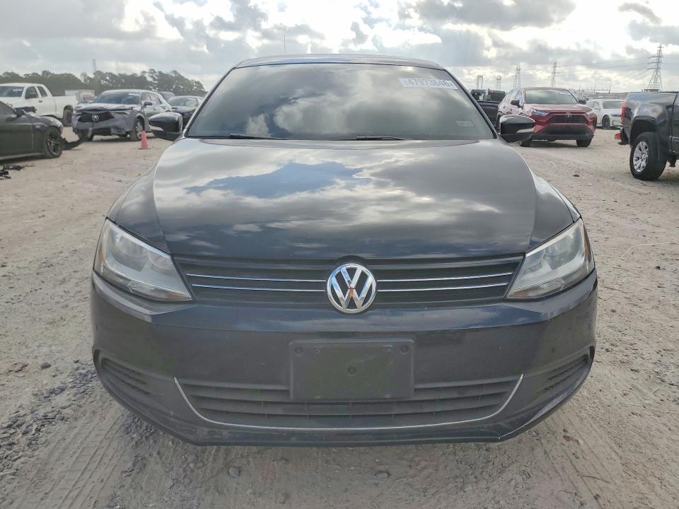 47973646 :رقم المزاد ، 3VWD17AJ5EM445480 vin ، 2014 Volkswagen Jetta مزاد بيع
