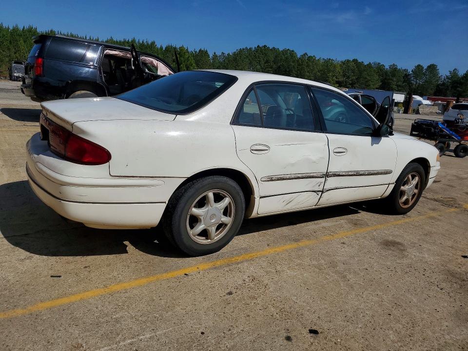 76781085 :رقم المزاد ، 2G4WB52K441357297 vin ، 2004 Buick Regal مزاد بيع
