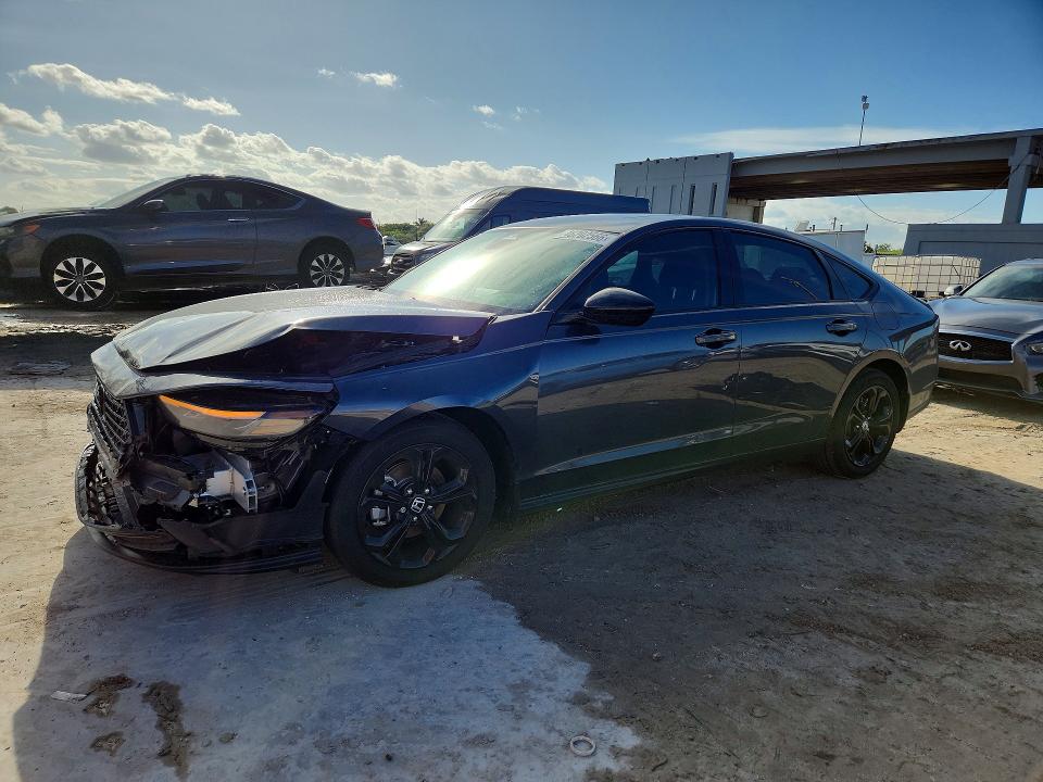 46202566 :رقم المزاد ، 1HGCY1F45SA070162 vin ، 2025 Honda Accord مزاد بيع