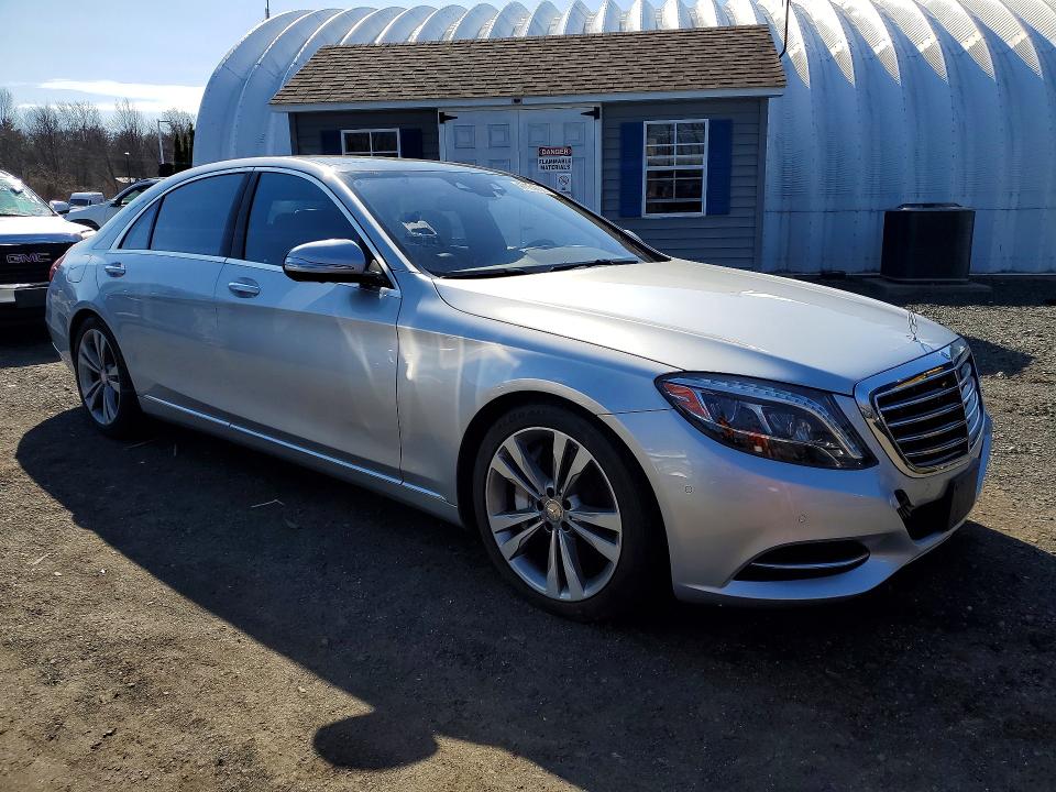 47154706 :رقم المزاد ، WDDUG8CB5FA138473 vin ، 2015 Mercedes-benz S مزاد بيع