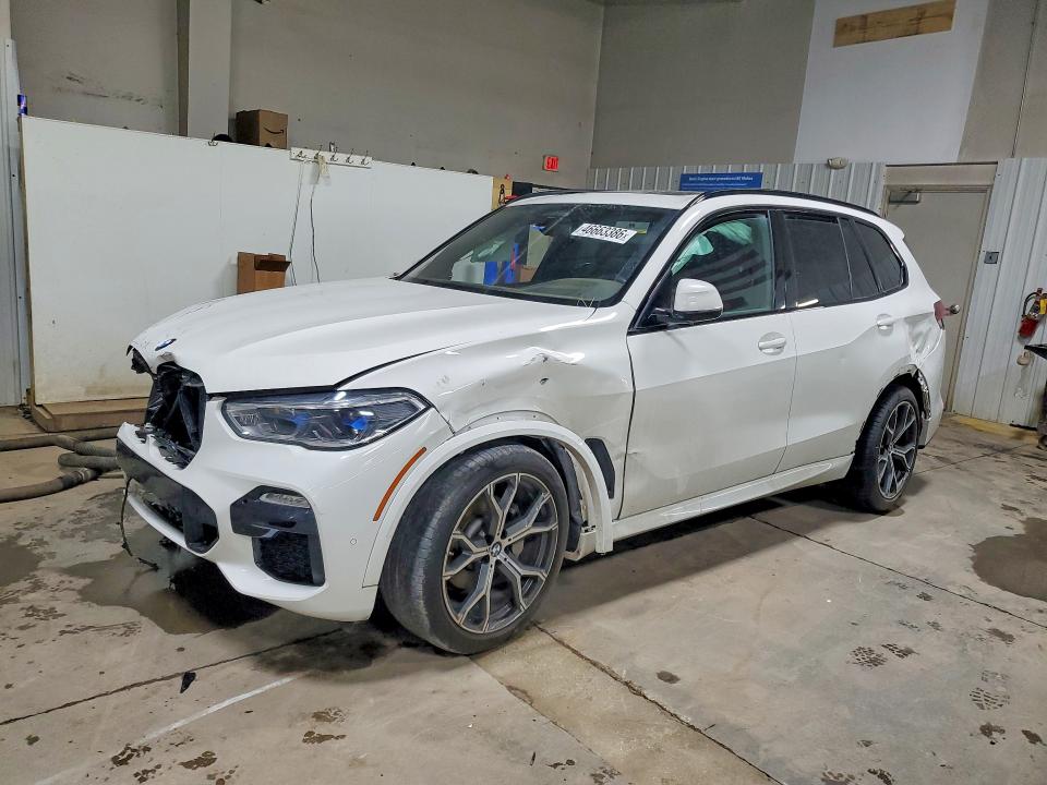 46663386 :رقم المزاد ، 5UXCR6C02M9E99310 vin ، 2021 Bmw X5 مزاد بيع