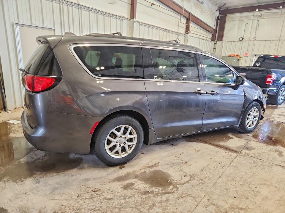 47130276 :رقم المزاد ، 2C4RC1DG9HR577865 vin ، 2017 Chrysler Pacifica مزاد بيع