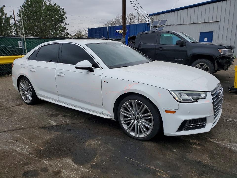 2018 Audi A4 მანქანა იყიდება აუქციონზე, vin: WAULMAF40JA145825, აუქციონის ნომერი: 46927916
