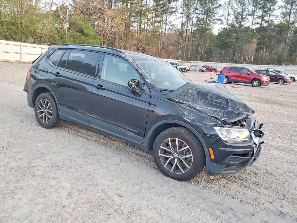 Aukcja sprzedaży 2021 Volkswagen Tiguan, vin: 3VV1B7AX7MM004957, numer aukcji: 46738296