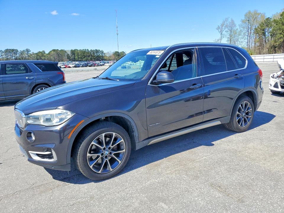 46244976 :رقم المزاد ، 5UXKR2C57J0X08859 vin ، 2018 Bmw X5 مزاد بيع