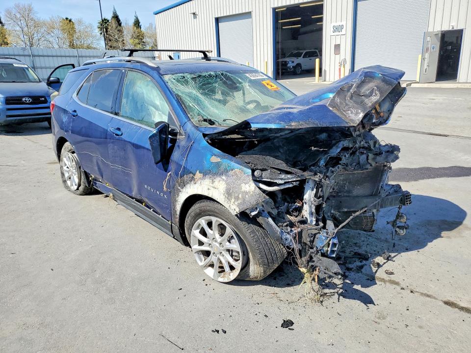 Продажа на аукционе авто 2020 Chevrolet Equinox, vin: 2GNAXUEV3L6249522, номер лота: 45694786