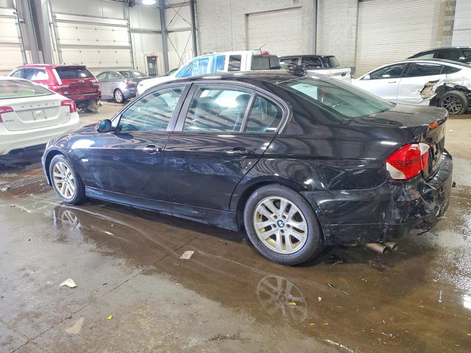 47834476 :رقم المزاد ، WBAVC535X7FZ75255 vin ، 2007 Bmw 328 مزاد بيع