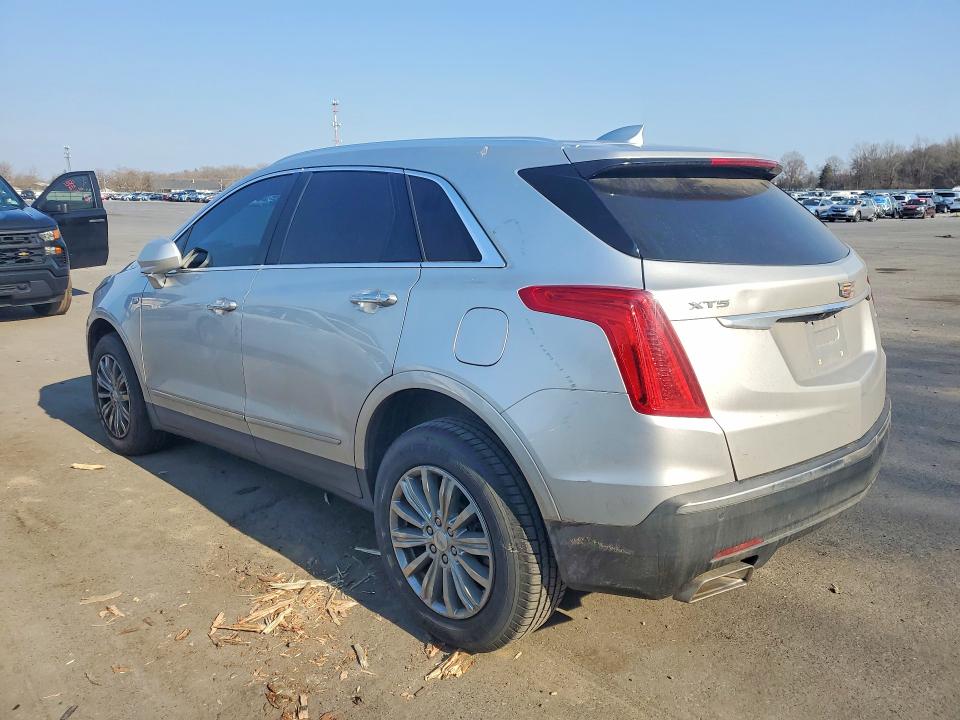 47617266 :رقم المزاد ، 1GYKNBRS4HZ282817 vin ، 2017 Cadillac Xt5 مزاد بيع