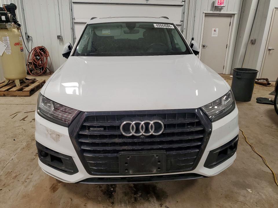 2019 Audi Q7 მანქანა იყიდება აუქციონზე, vin: WA1VAAF71KD037982, აუქციონის ნომერი: 45944686