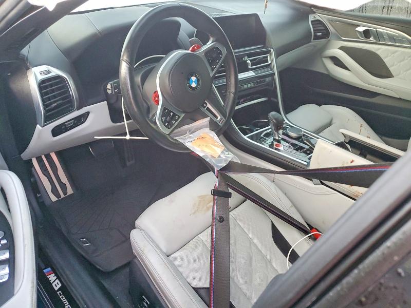 45568366 :رقم المزاد ، WBSGV0C09NCJ55155 vin ، 2022 Bmw M8 مزاد بيع