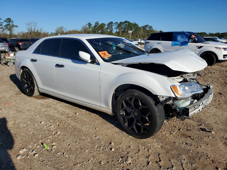 45770636 :رقم المزاد ، 2C3CCAAG9DH589447 vin ، 2013 Chrysler 300 مزاد بيع