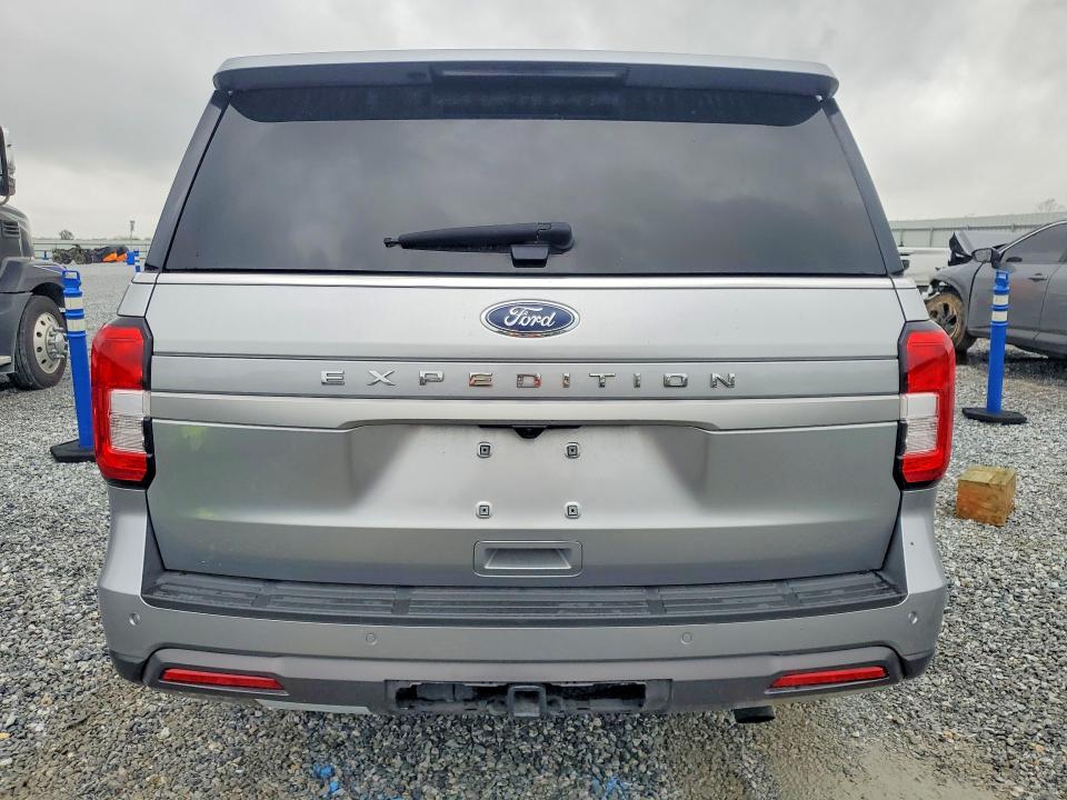 2024 Ford Expedition მანქანა იყიდება აუქციონზე, vin: 1FMJU1G85REA66355, აუქციონის ნომერი: 45645276