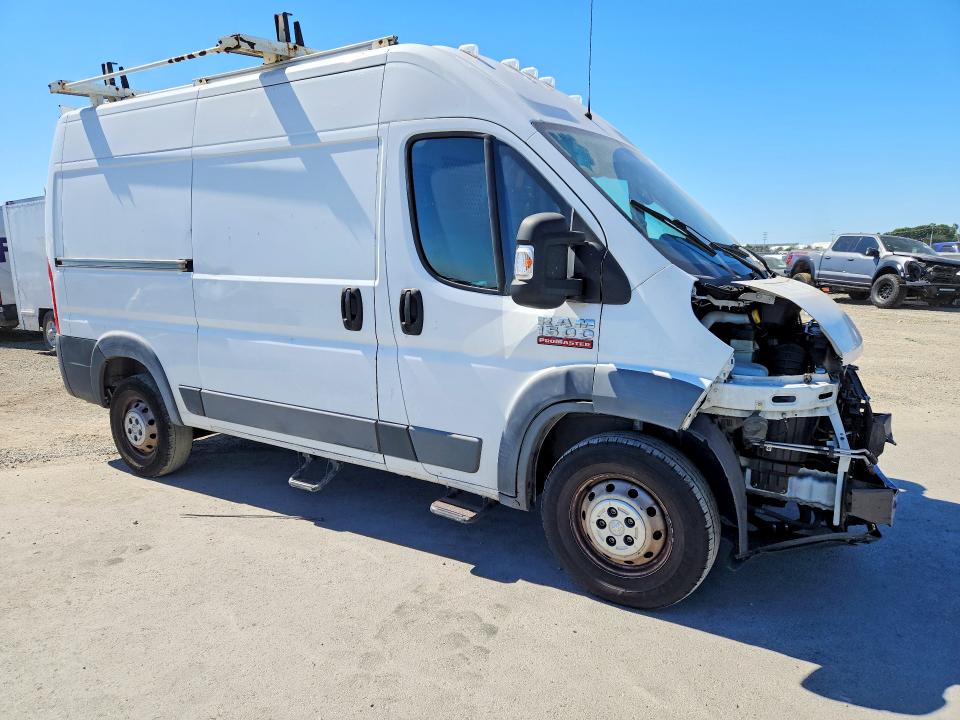 46740776 :رقم المزاد ، 3C6TRVBG8HE528471 vin ، 2017 Ram Promaster 1500 مزاد بيع
