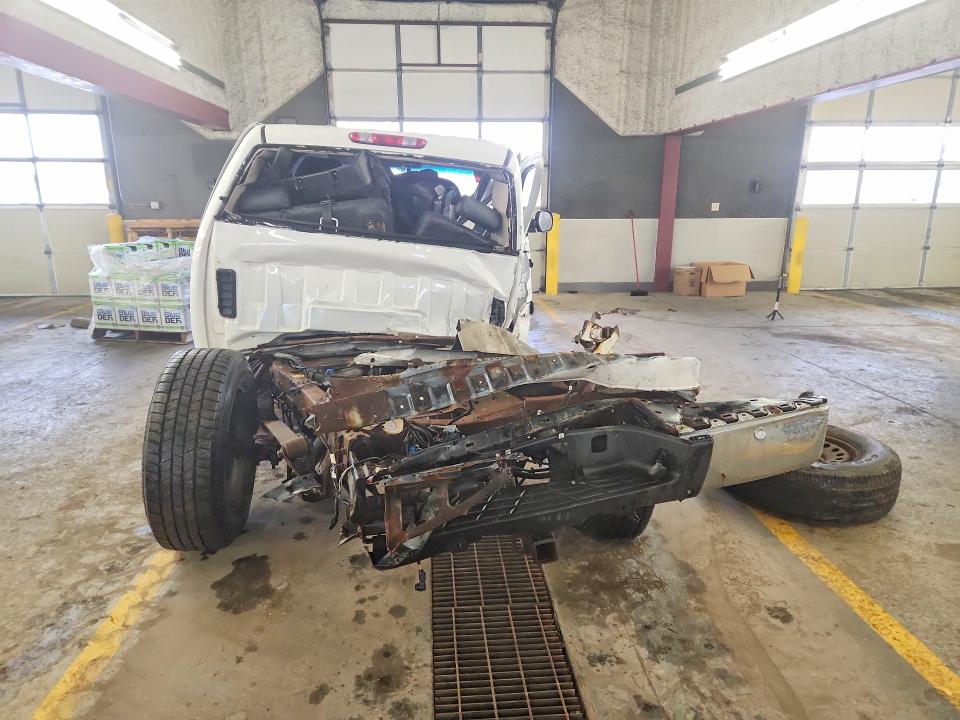 Продаж на аукціоні авто 2011 Chevrolet Silverado, vin: 3GCPKSE33BG217273, номер лоту: 79550635