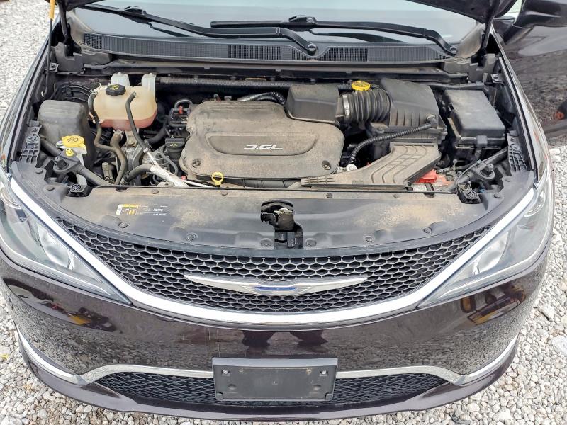 41639486 :رقم المزاد ، 2C4RC1FG0JR172318 vin ، 2018 Chrysler Pacifica مزاد بيع