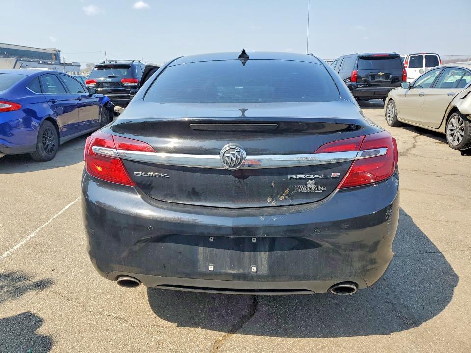 47743876 :رقم المزاد ، 2G4GS5GX5G9205835 vin ، 2016 Buick Regal مزاد بيع