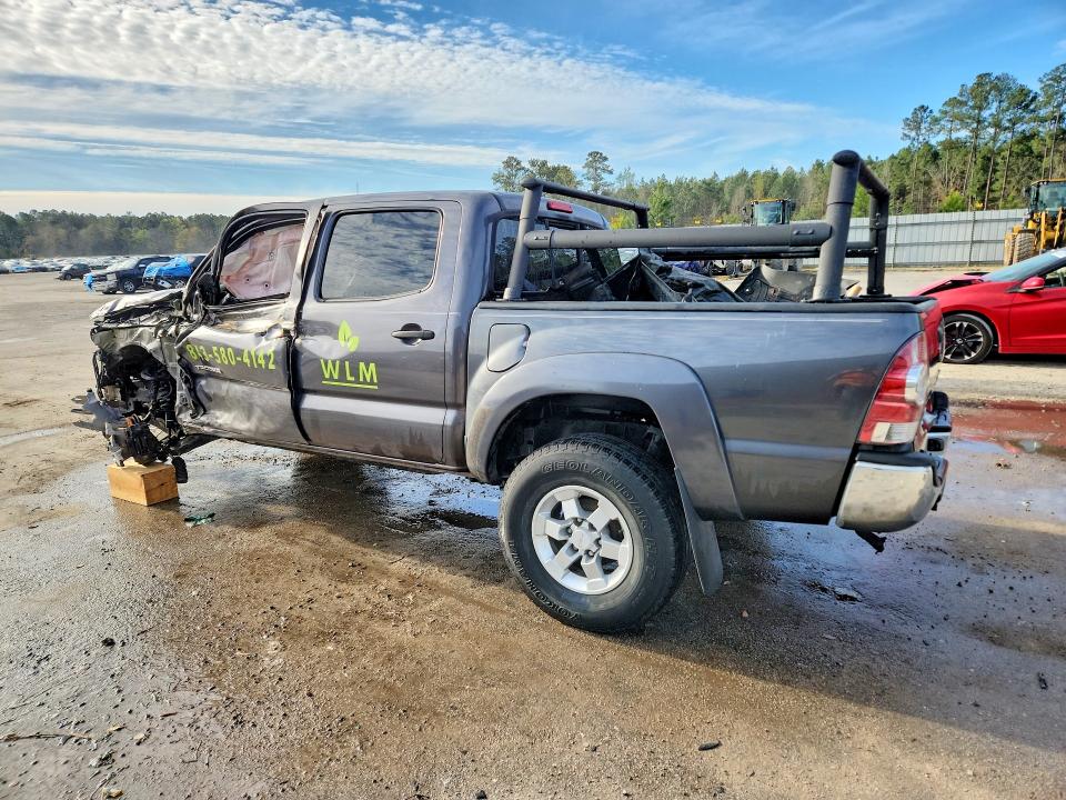 Продаж на аукціоні авто 2015 Toyota Tacoma, vin: 5TFJU4GN1FX090647, номер лоту: 46438386