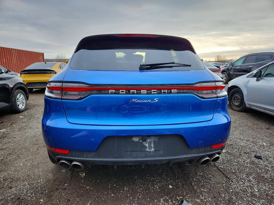 45837576 :رقم المزاد ، WP1AB2A55MLB30962 vin ، 2021 Porsche Macan مزاد بيع