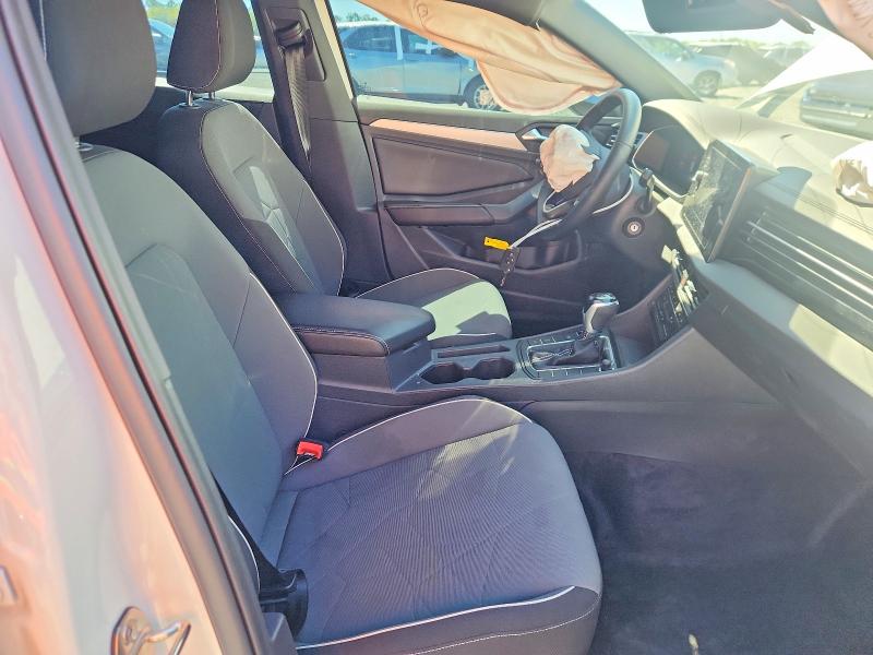 Aukcja sprzedaży 2025 Volkswagen Jetta, vin: 3VWBX7BU2SM110624, numer aukcji: 46427346