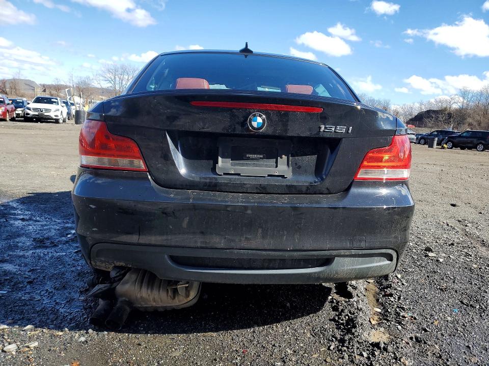 46419006 :رقم المزاد ، WBAUC9C52DVY60217 vin ، 2013 Bmw 135 مزاد بيع