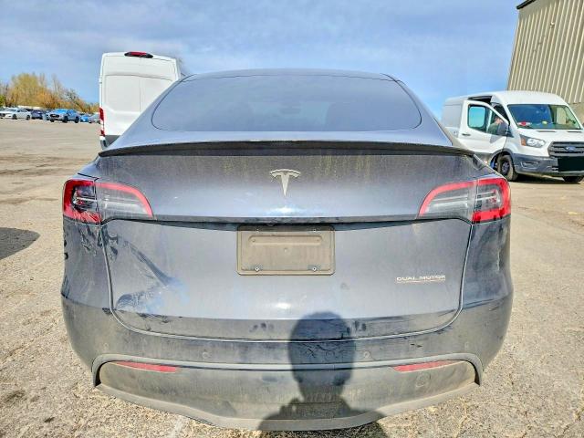 45876566 :رقم المزاد ، 5YJYGDEF3MF139551 vin ، 2021 Tesla Model Y مزاد بيع