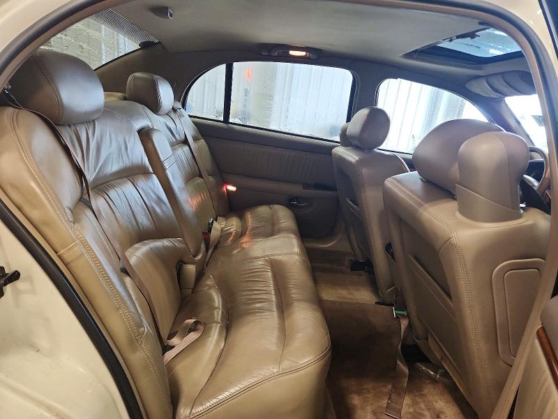 45530596 :رقم المزاد ، 1G4CU541624124363 vin ، 2002 Buick Park Avenue مزاد بيع